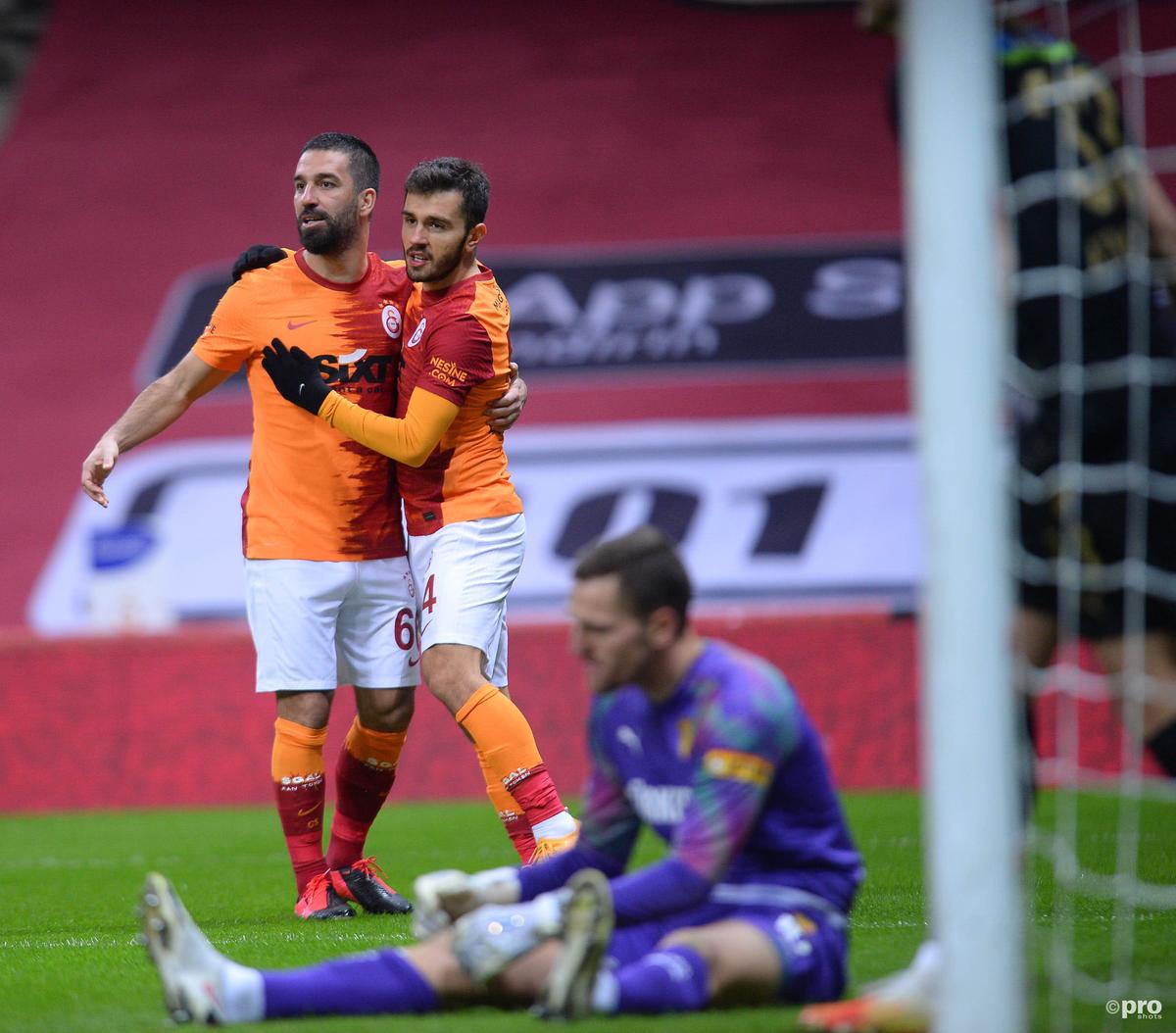 Arda Turan celebrates a goal in a match for Galatasaray.