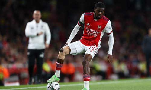 Ainsley Maitland-Niles, Arsenal, 2021-22