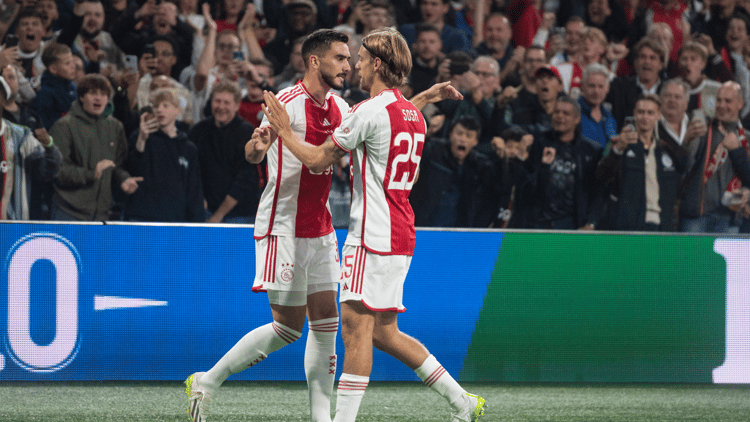 Josip Sutalo kwam in 2023 voor een bedrag van 20.5 miljoen euro over van Dinamo Zagreb.