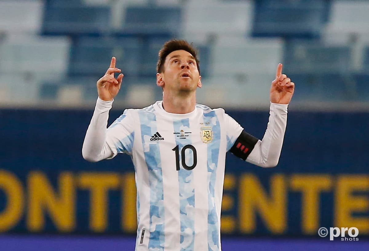 Lionel Messi scores for Argentina against Bolivia at the Copa America