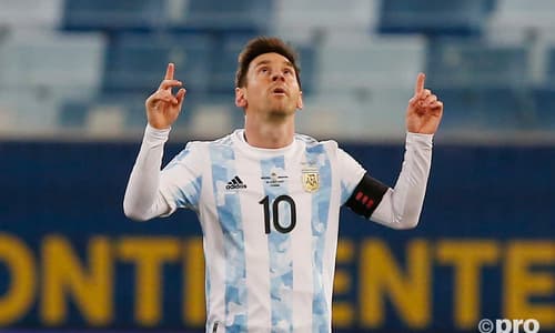 Lionel Messi scores for Argentina against Bolivia at the Copa America