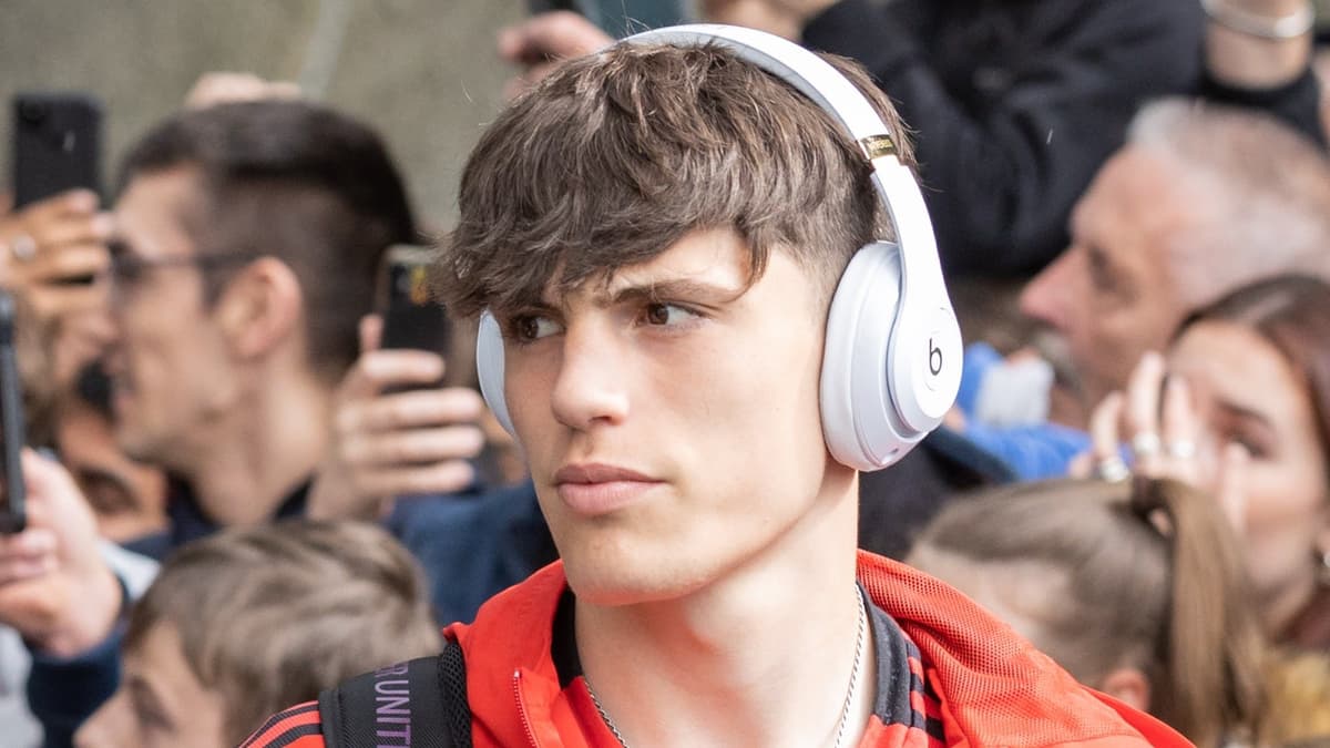 Alejandro Garnacho, Manchester United, 2021/22