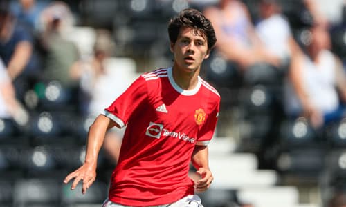 Facundo Pellistri, Manchester United, 2021/22