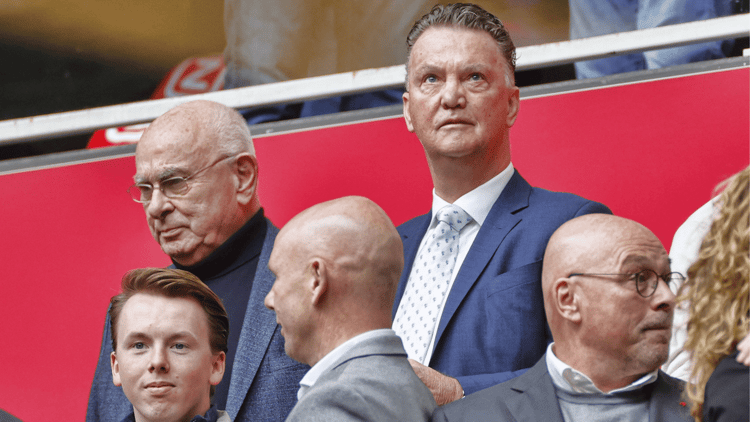 Michael van Praag samen met Louis van Gaal.