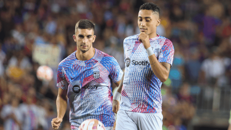 Ferran Torres (left)