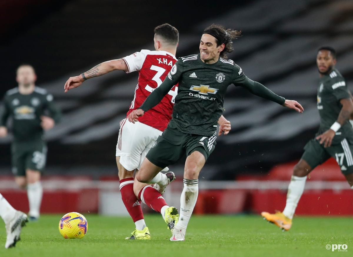 Man Utd: Solskjaer backs Cavani after misses and cites Ferguson advice