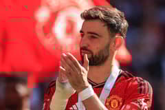 Bruno Fernandes celebrates Man Utd's 2023/24 FA Cup win