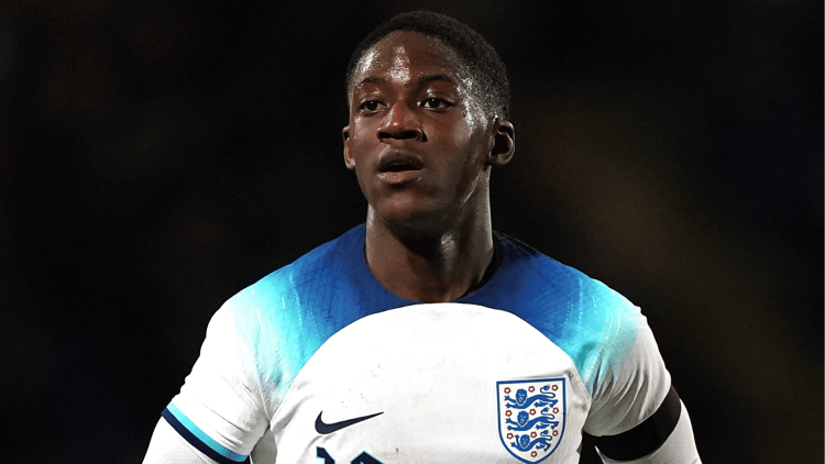 Mainoo in action for England U21s