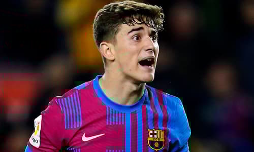 Gavi, Barcelona, 2021/22