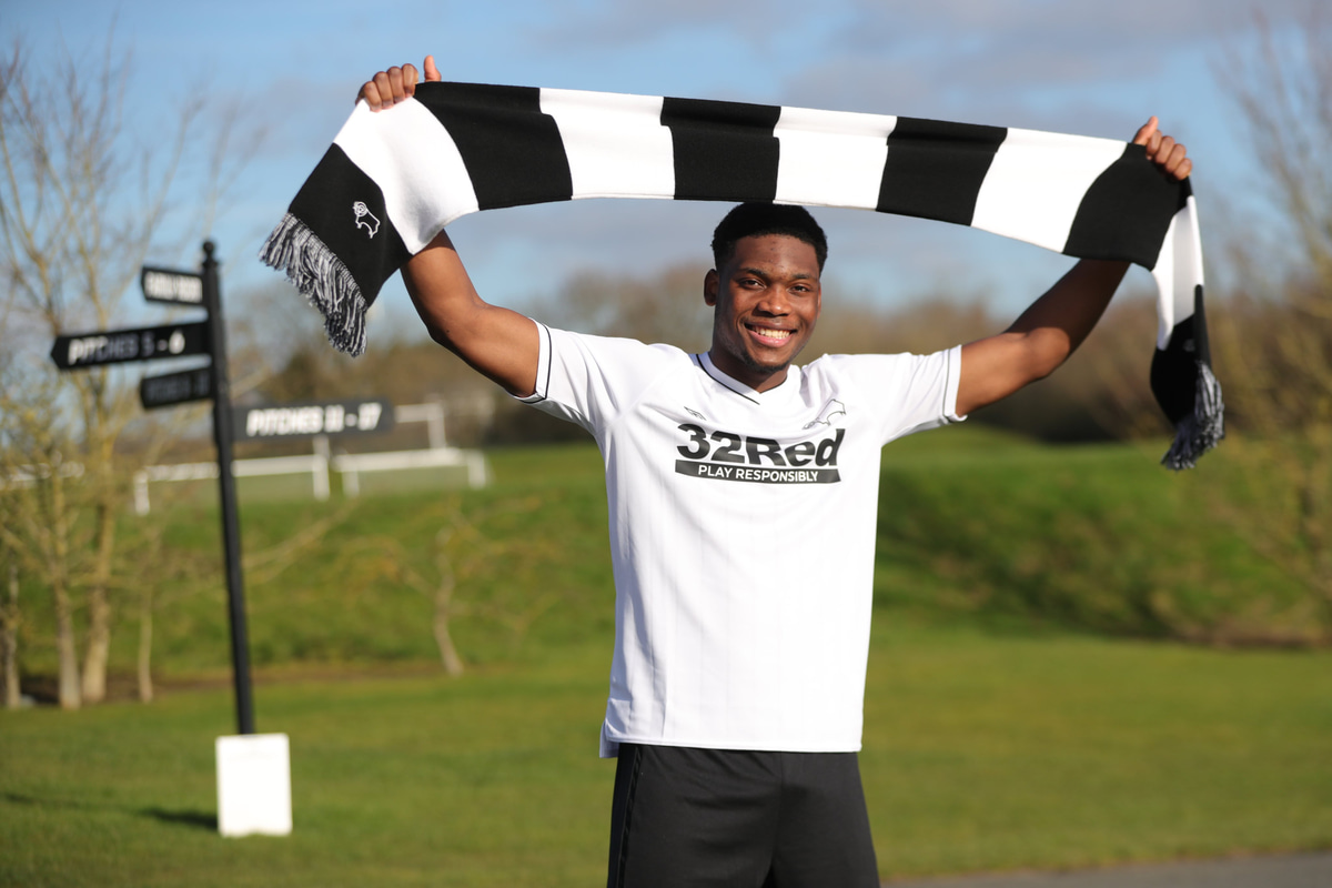 Derby County sign Man United defender Teden Mengi on loan