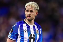 Adan Januzaj, Real Sociedad, 2021/22