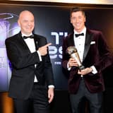 Robert Lewandowski, Gianni Infantino, FIFA The Best 2021