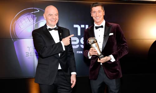 Robert Lewandowski, Gianni Infantino, FIFA The Best 2021