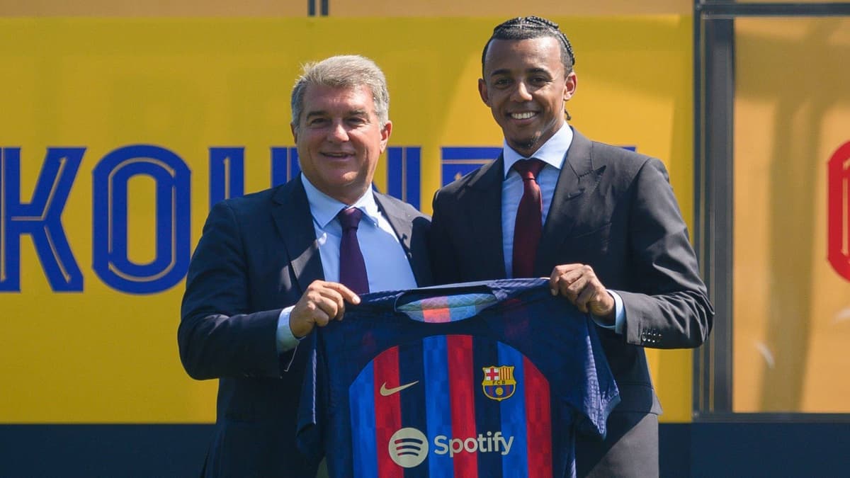 Joan Laporta, Jules Kounde, Barcelona, 2022/23