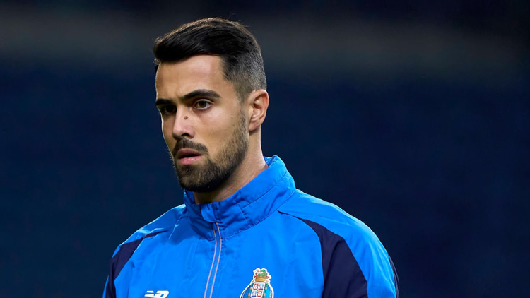 Diogo Costa has already spoken to Man City's goalkeeper coach
