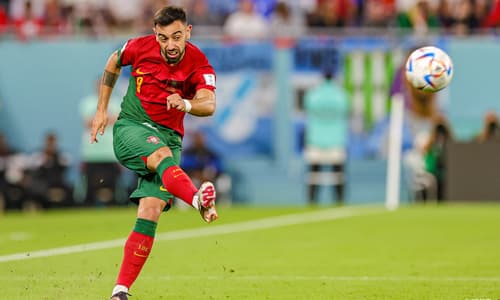 Bruno Fernandes in action for Portugal at the World Cup