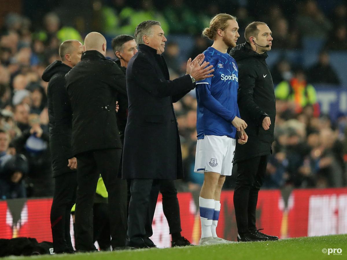 Ancelotti convinced me to stay at Everton, says Davies