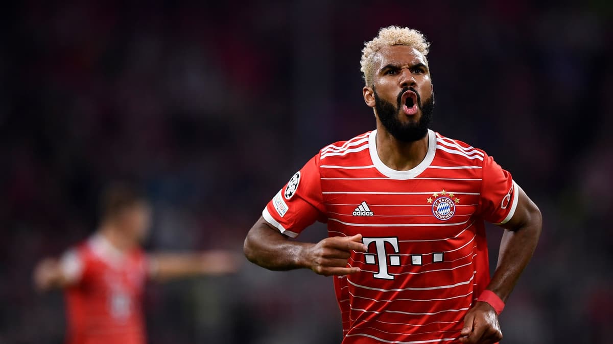 Eric Maxim Choupo-Moting in action with Bayern Munich.