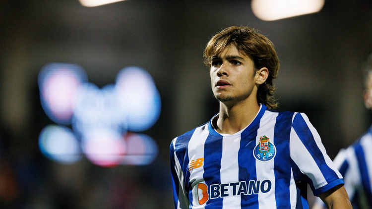 Rodrigo Mora, Porto