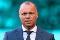 Earnest Stewart, PSV