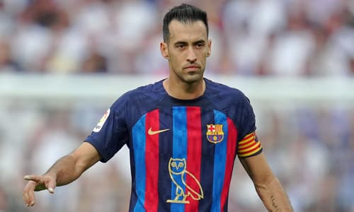 Sergio Busquets in action for Barcelona.