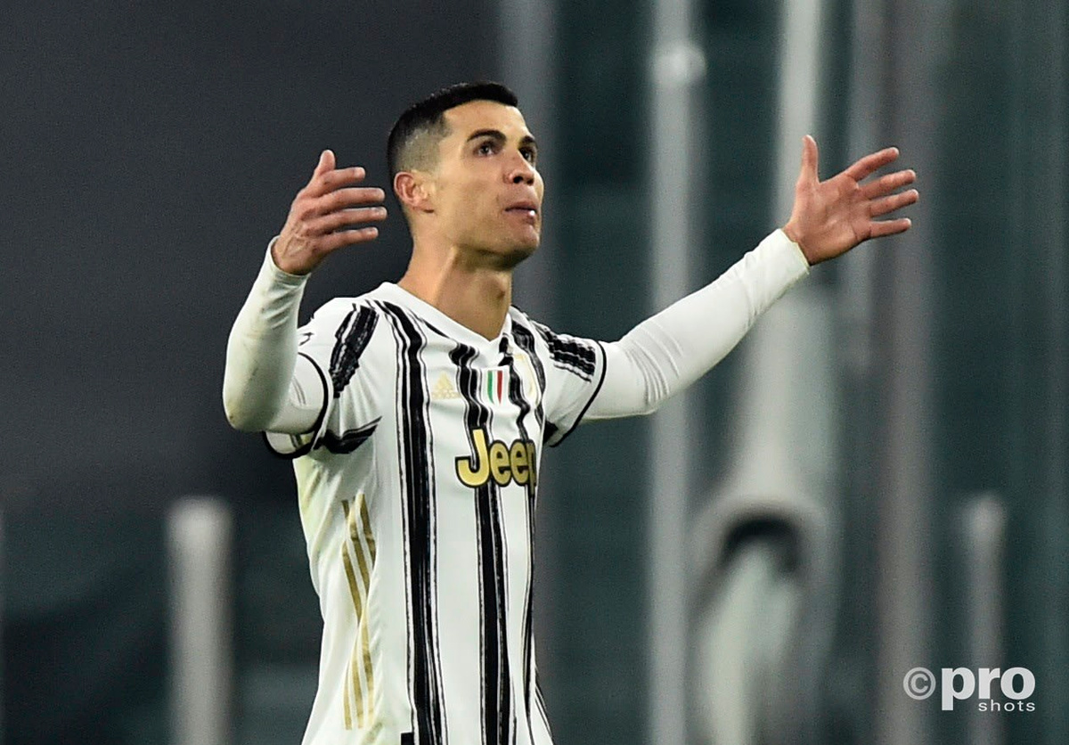 Ronaldo’s mum issued transfer warning