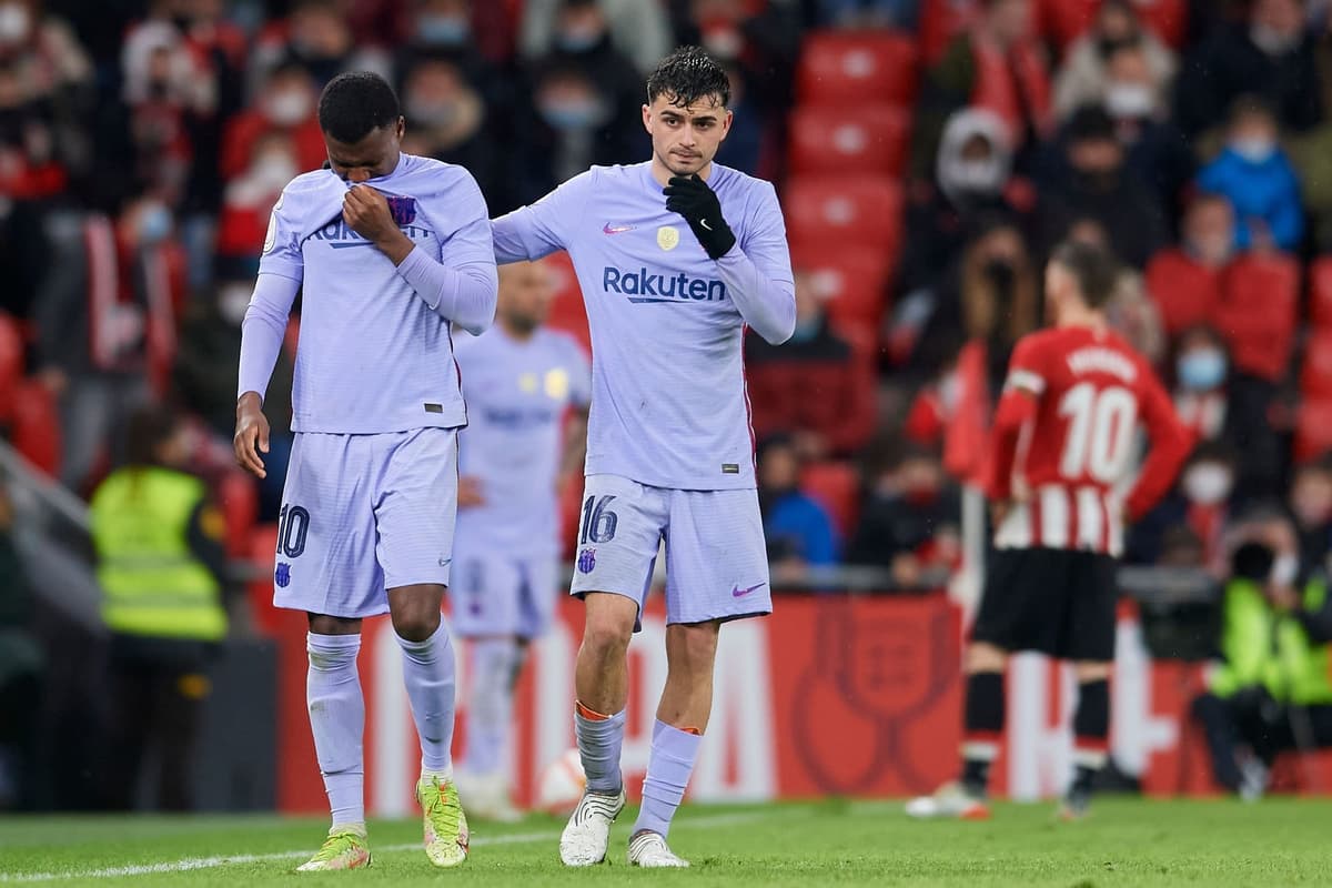 Ansu Fati walks off injured playing for Barcelona against Athletic Club