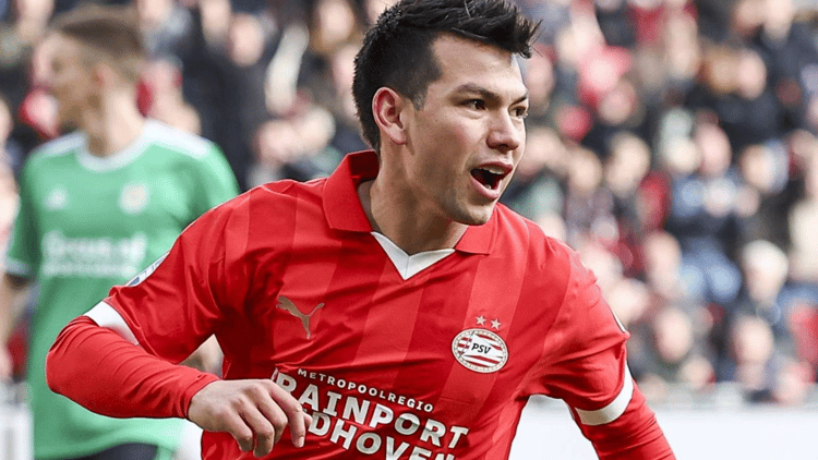 Hirving Lozano maakte afgelopen zomer zijn rentree bij PSV.