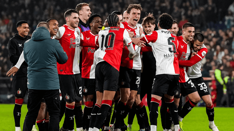 Feyenoord nam in de zomer van 2024 afscheid van Mats Wieffer en Lutsharel Geertruida en verkocht afgelopen transferperiode ook Santiago Giménez.