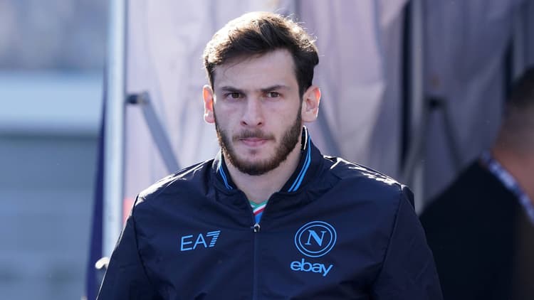 Khvicha Kvaratskhelia, Napoli