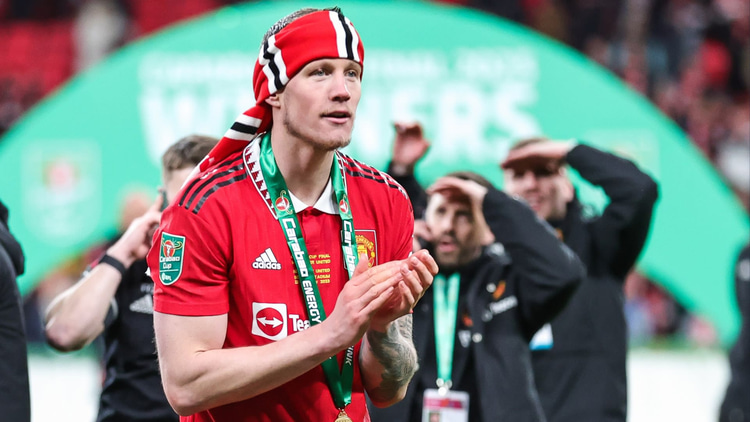 Het contract van Wout Weghorst met Burnley loopt medio 2025 ten einde.
