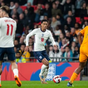 'Sack off Pogba and get Bellingham' - Man Utd fans DEMAND Bellingham transfer after England display