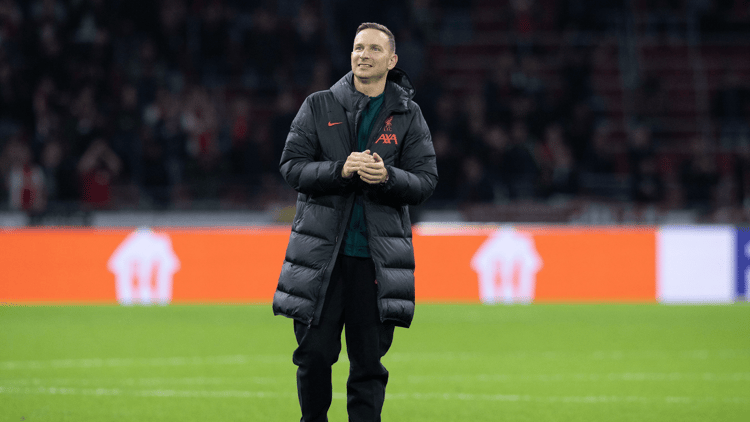 Pepijn Lijnders is op dit moment assistent-trainer onder Jürgen Klopp bij Liverpool.