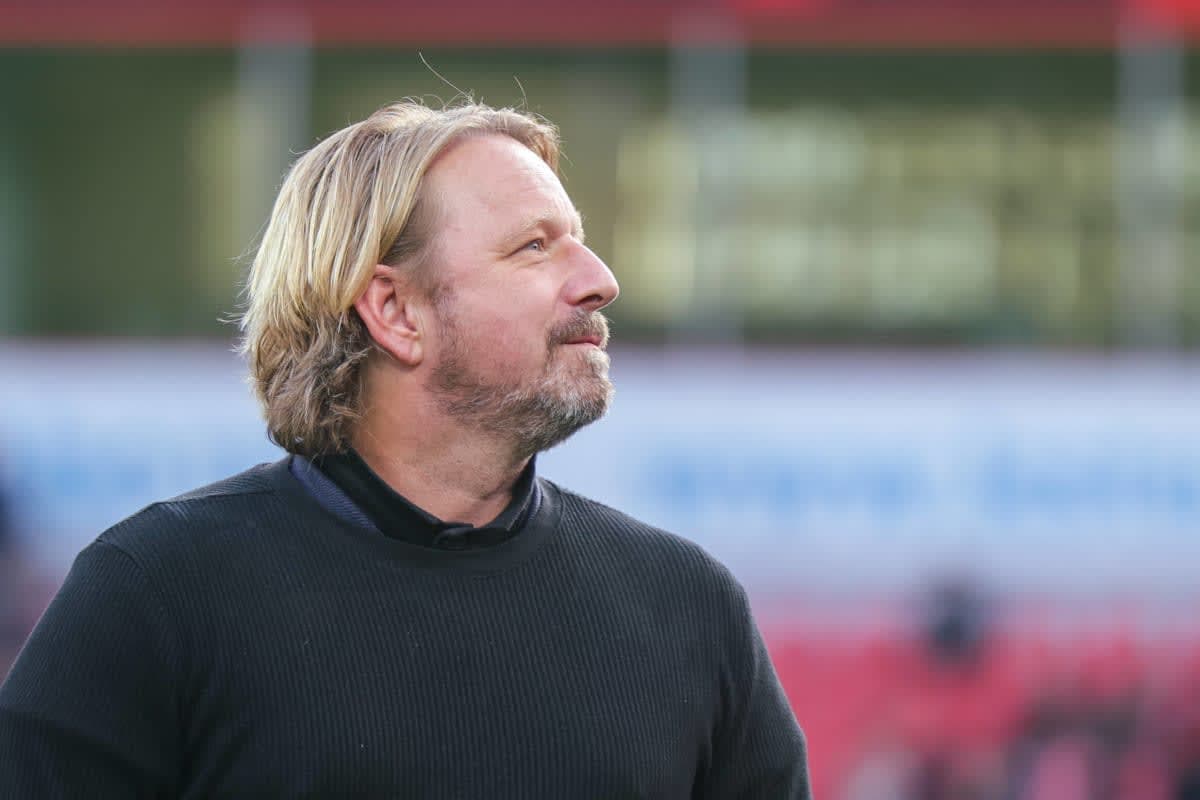 Mislintat had hele andere trainer op het oog bij Ajax: directie zag 'groot risico' bij aanstelling