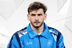 Khvicha Kvaratskhelia, Napoli