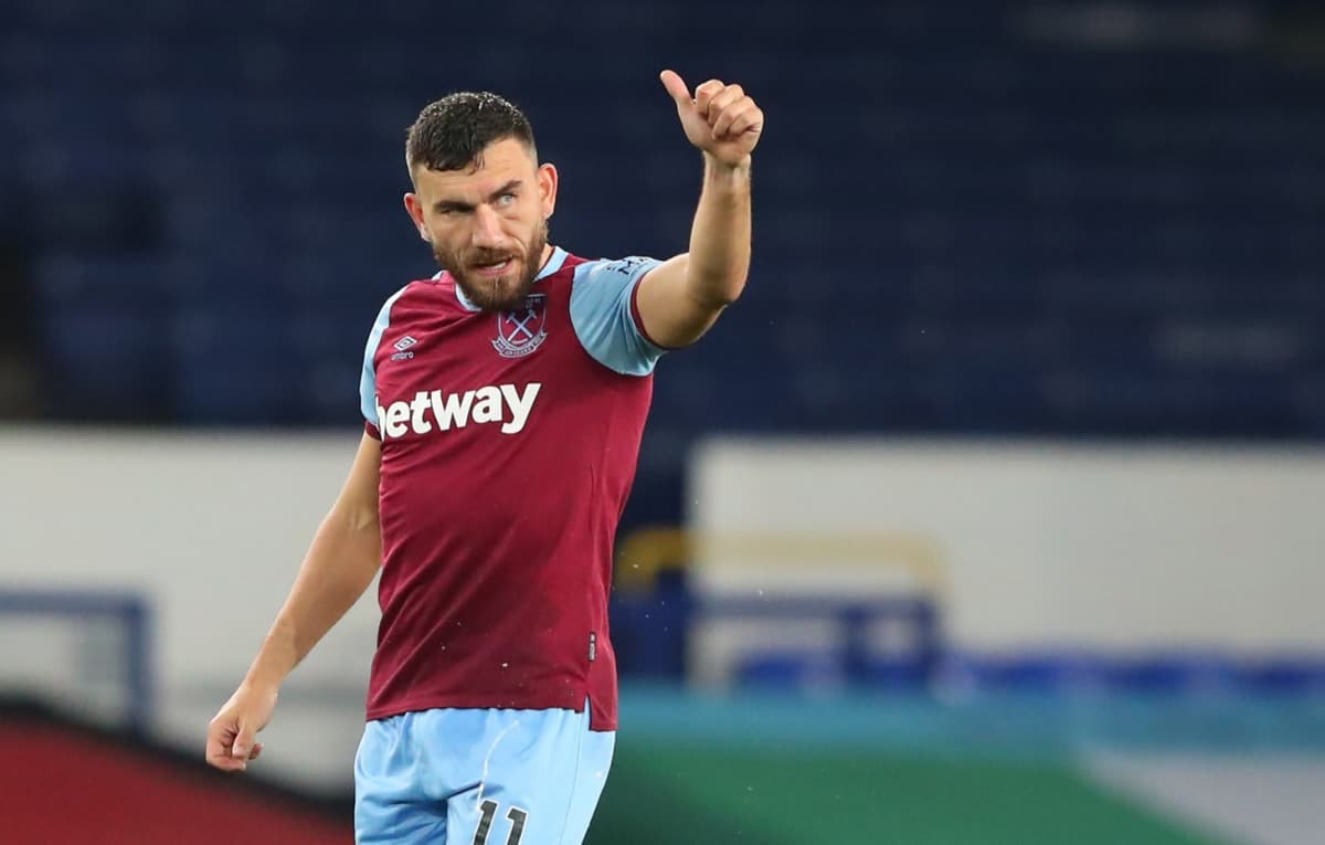 West Ham’s Robert Snodgrass joins West Brom on 18-month deal