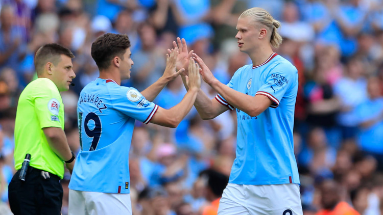 Julian Alvarez and Erling Haaland