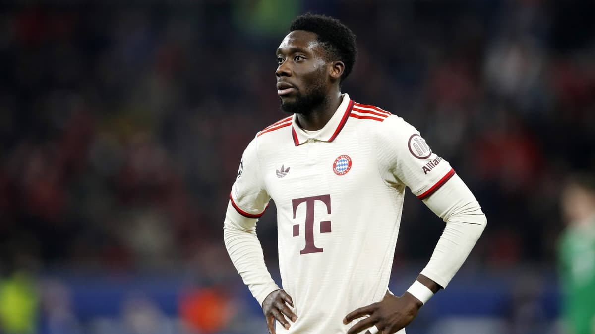 Alphonso Davies, Bayern Munich, 2024/25