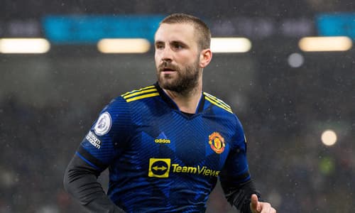 Luke Shaw, Manchester United, 2021/22