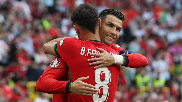 Bruno Fernandes is one of the club's longest serving players