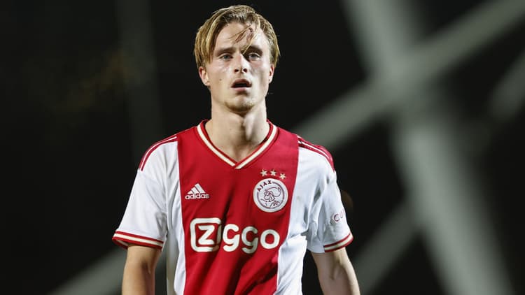 Het contract van Donny Warmerdam met Ajax loopt medio 2024 ten einde.