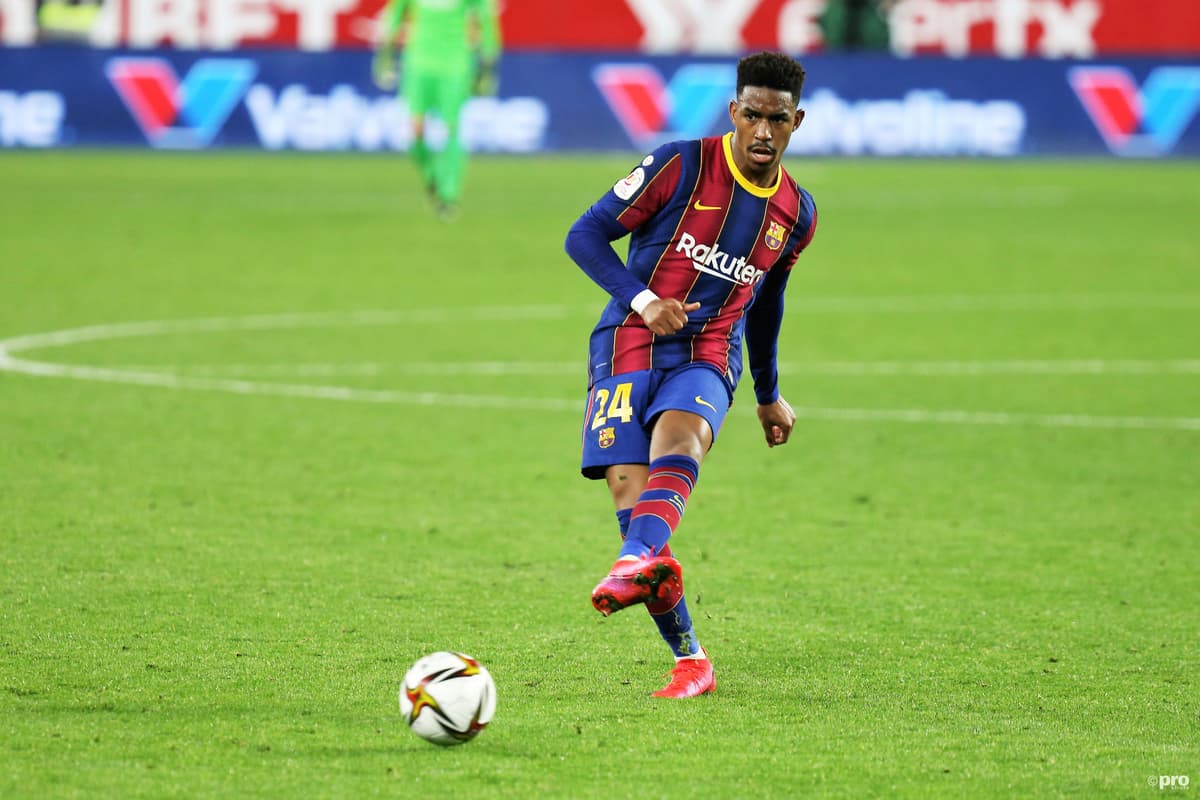 New Leeds Utd signing Junior Firpo