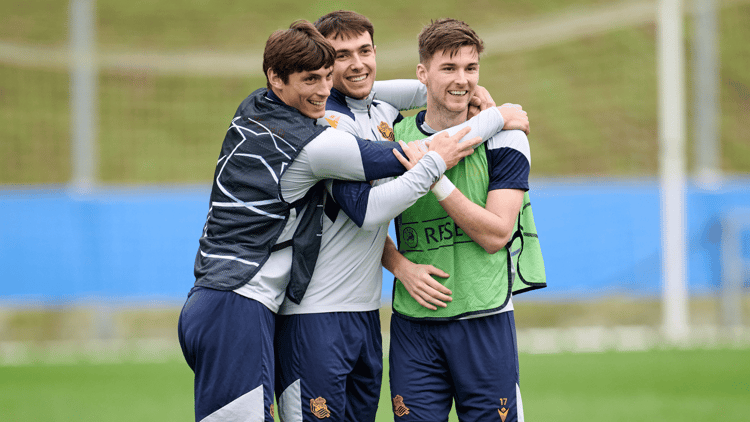 Robin Le Normand, Martin Zubimendi and Kieran Tierney at Real Sociedad training
