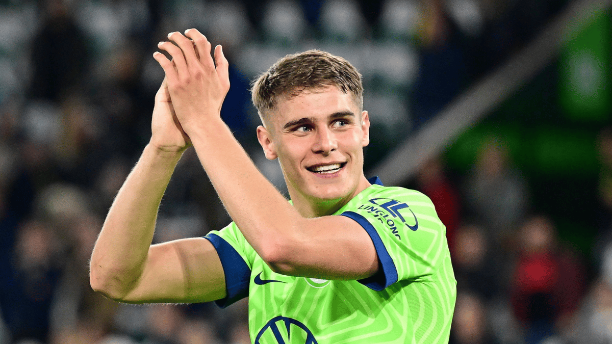 Micky van de Ven, Wolfsburg, 2022/23
