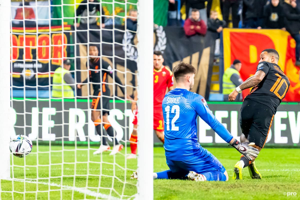 Memphis Dapay scores for Netherlands against Macedonia in World Cup qualifying