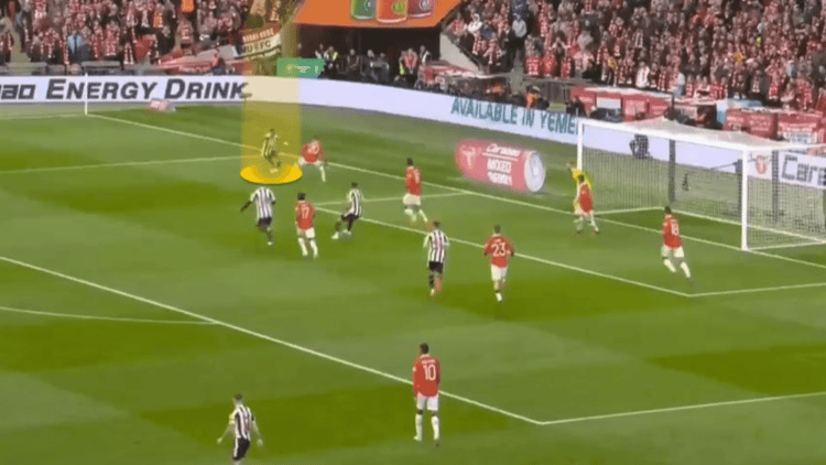 Saint-Maximin finds himself in this position often