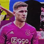 Feyenoord vindt in Ajax-flop Lisandro Magallán alternatief voor Tsuyoshi Watanabe