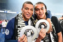Kylian Mbappe, Ethan Mbappe, PSG