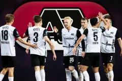 AZ, Team