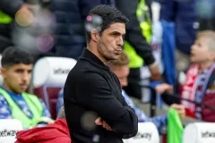 Mikel Arteta. Arsenal, 2021/22